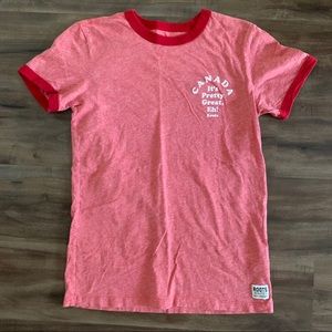 Roots Canada Red T-Shirt sz SMALL